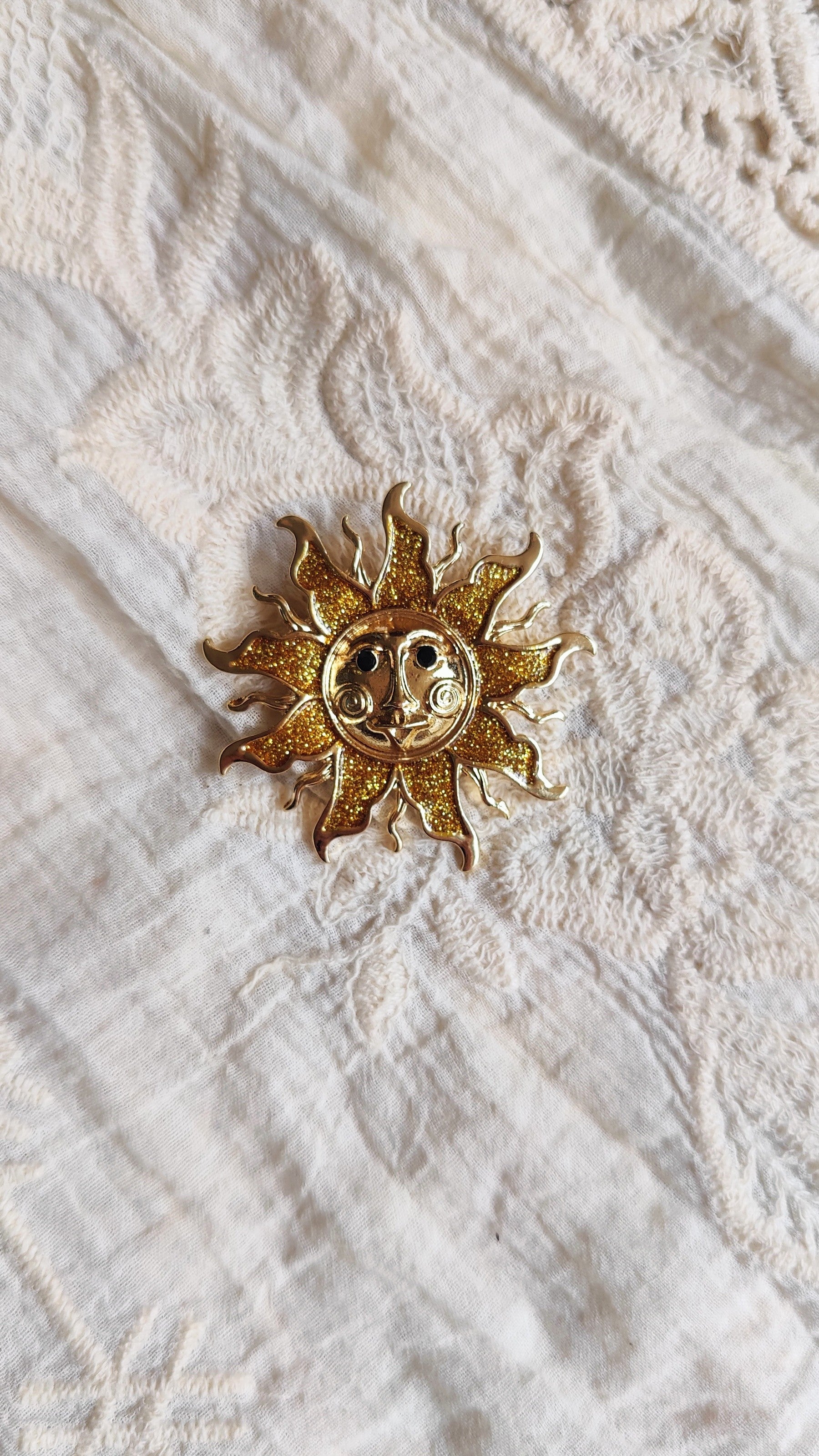 Brooch Sun