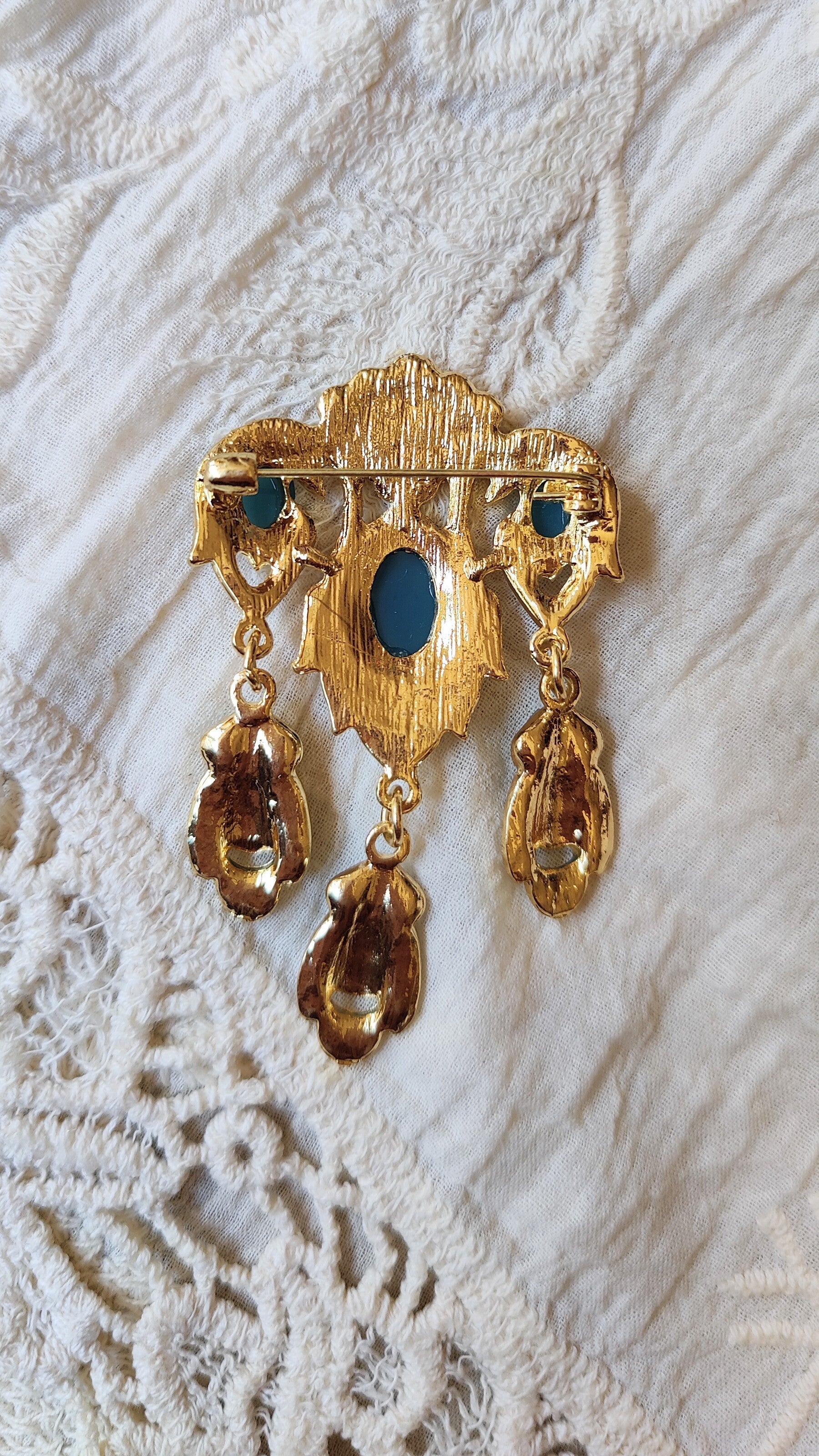 Brooch Bridgerton
