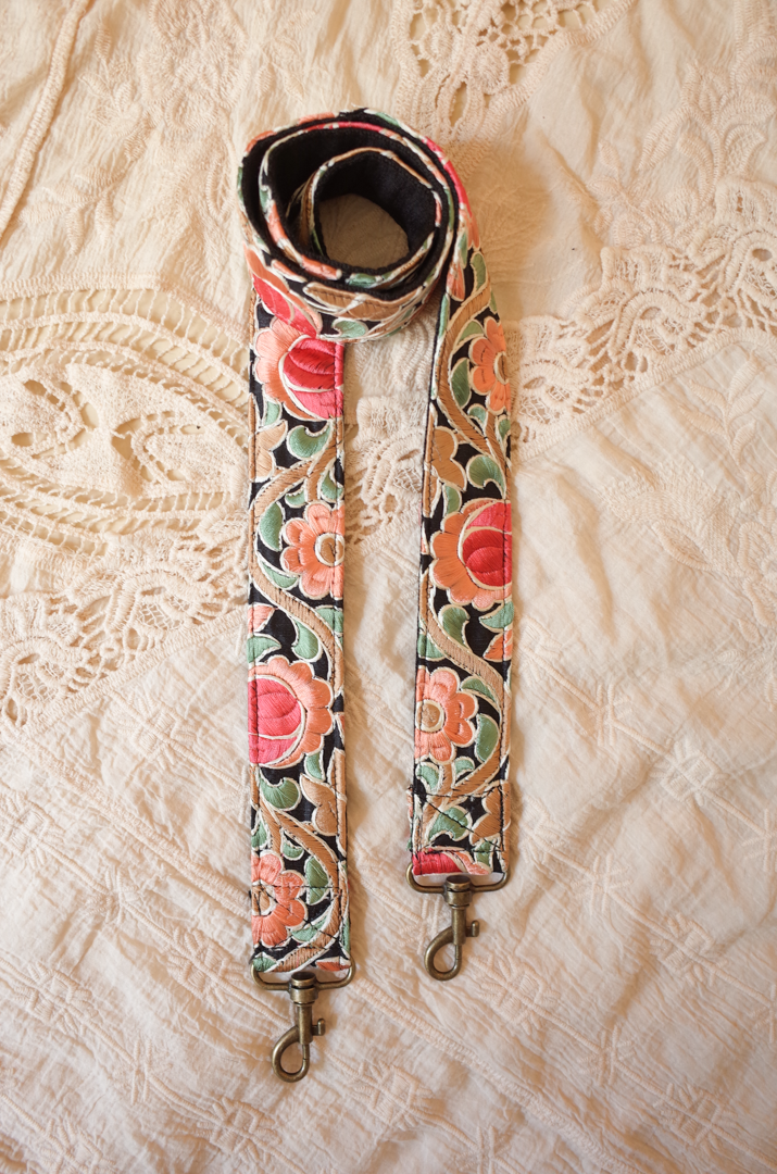 Blossom Pastel Dark