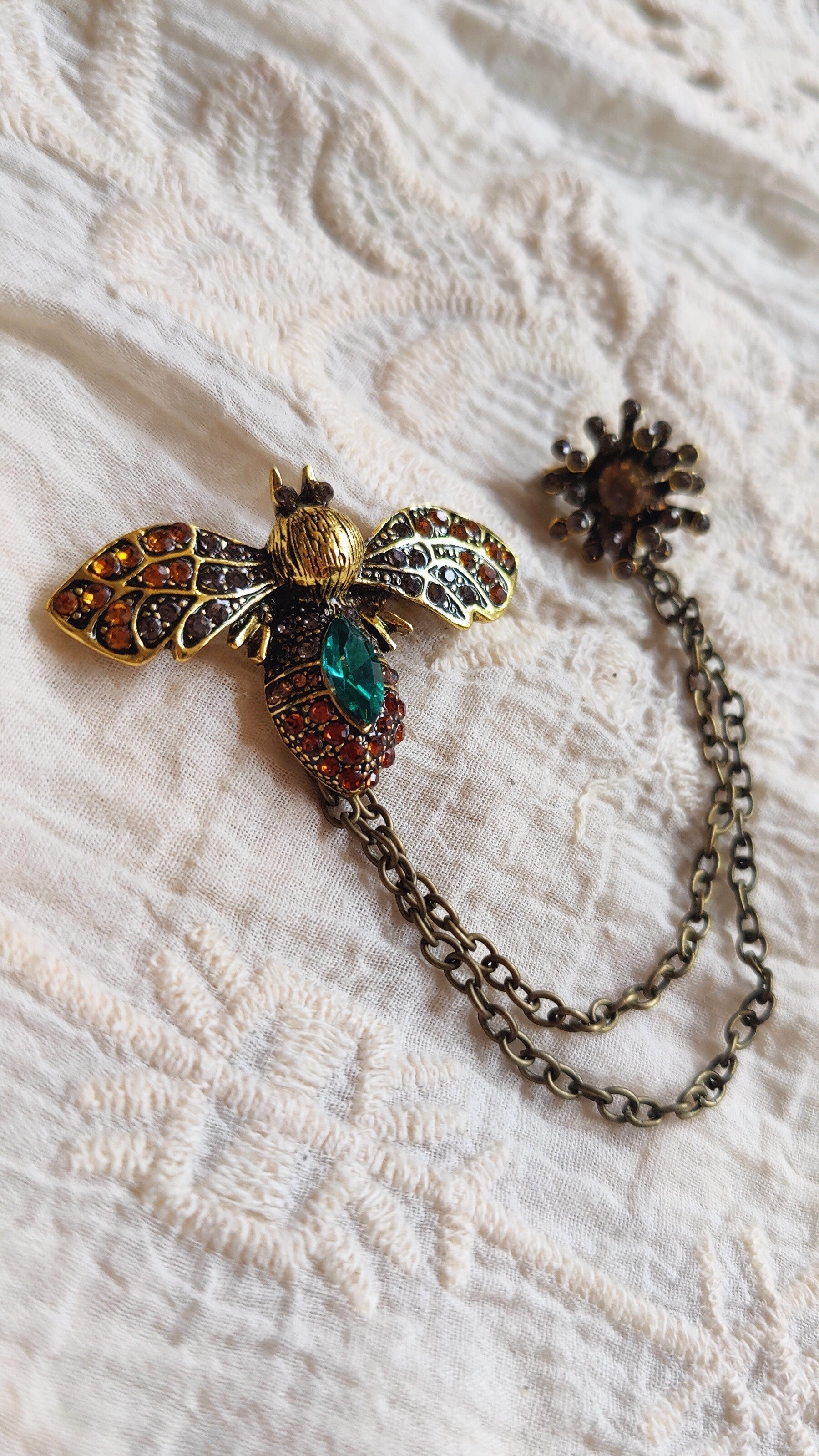 Broche Vintage Bee